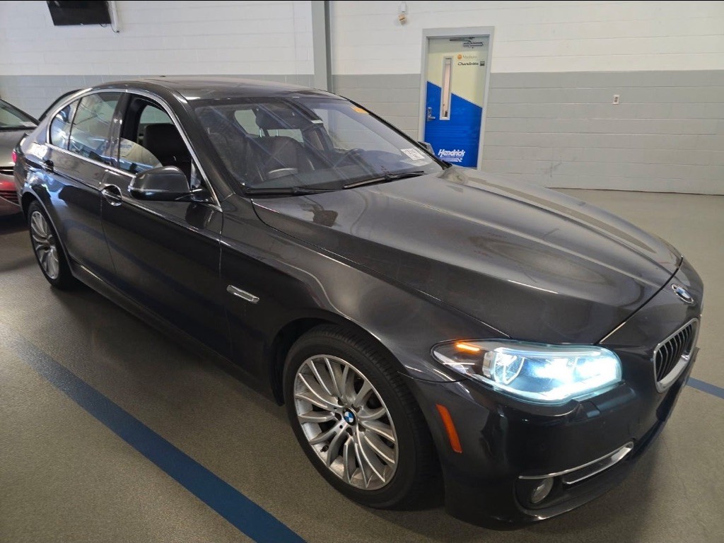 2016 BMW 5 Series Image 7