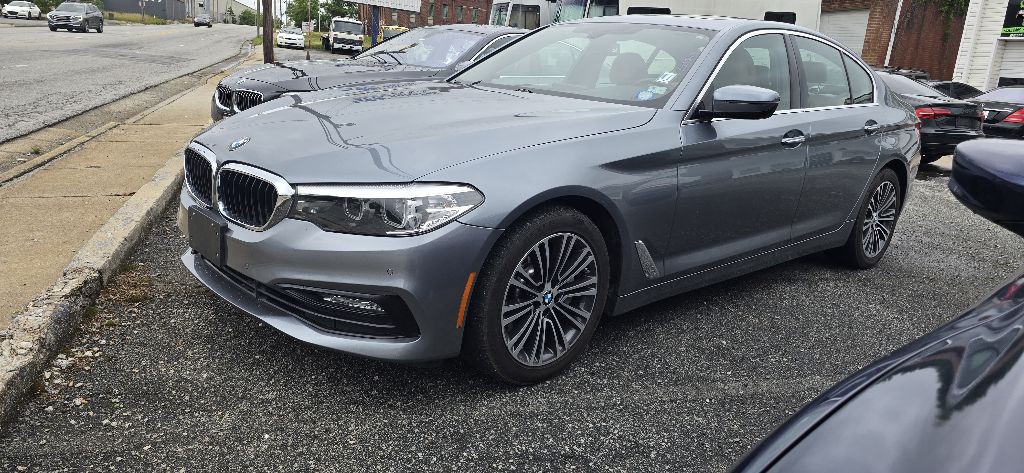 2017 BMW 5 Series Image 4