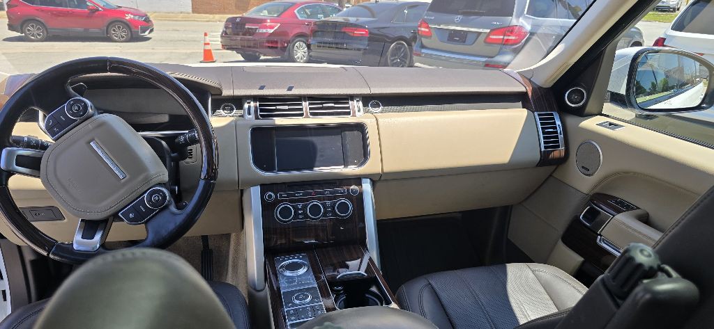 2016 Land Rover Range Rover Image 13