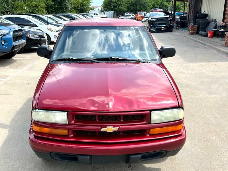 2003 Chevrolet S10 Image 3