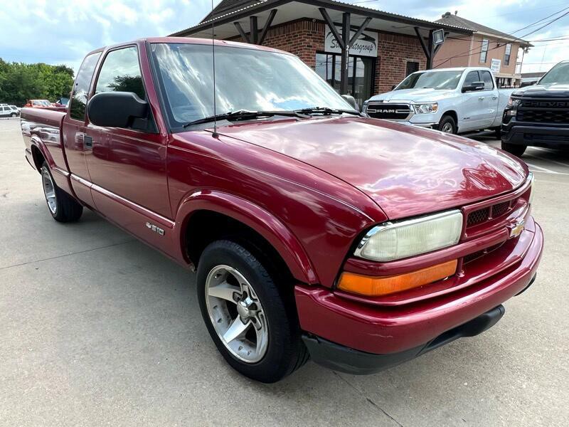 2003 Chevrolet S10 Image 12