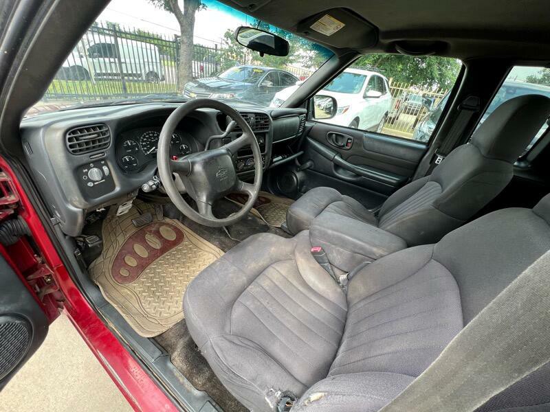 2003 Chevrolet S10 Image 15