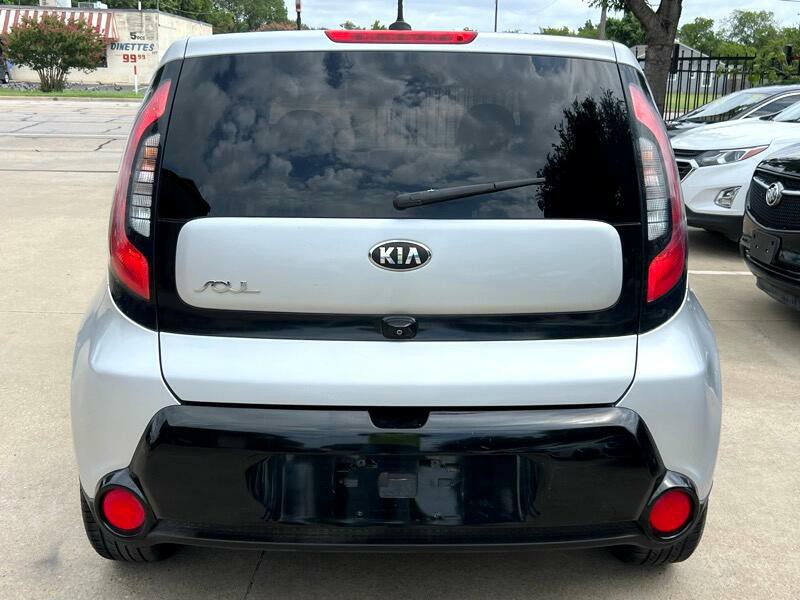 2016 Kia Soul Image 8