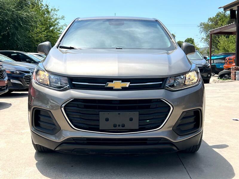 2021 Chevrolet Trax Image 2