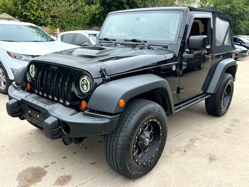 2013 Jeep Wrangler Image 1