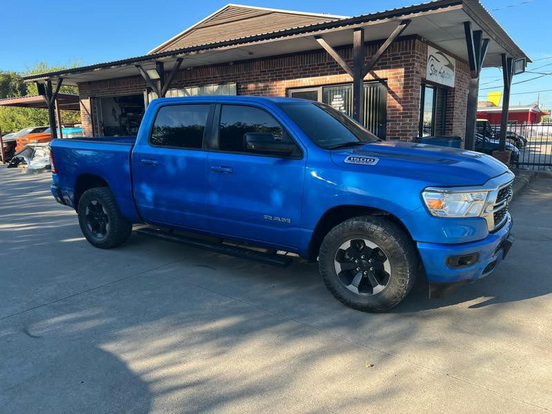 2022 RAM 1500 Image 2
