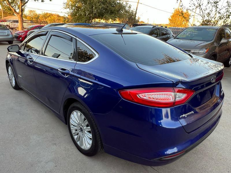 2014 Ford Fusion Image 8