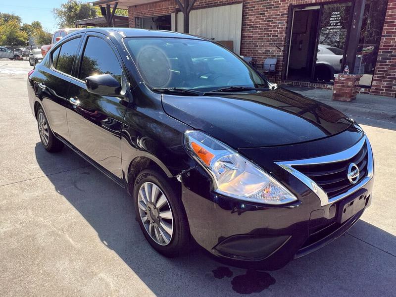 2016 Nissan Versa Image 8