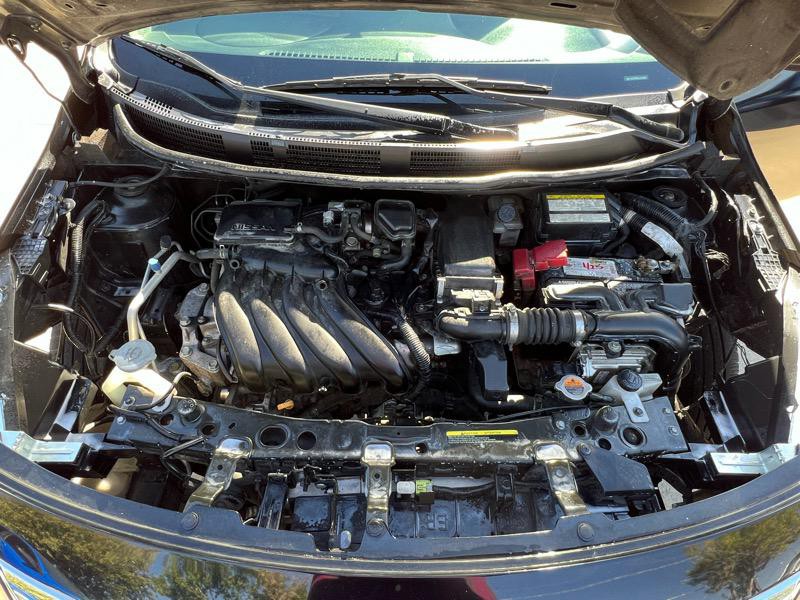 2016 Nissan Versa Image 20