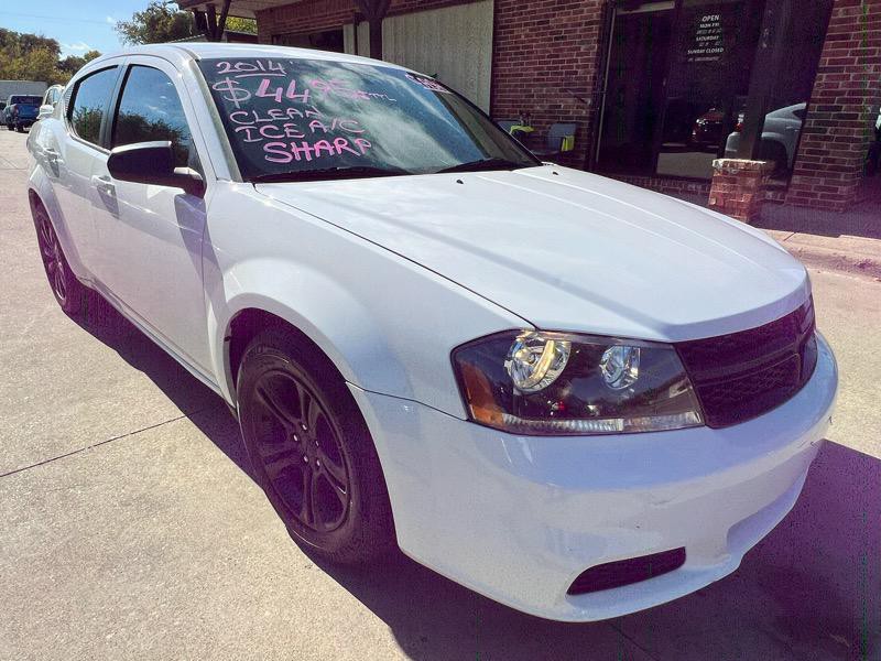 2014 Dodge Avenger Image 10