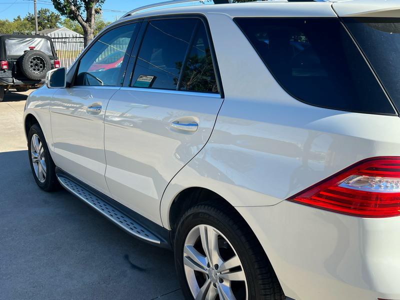 2013 Mercedes-Benz M-Class Image 9