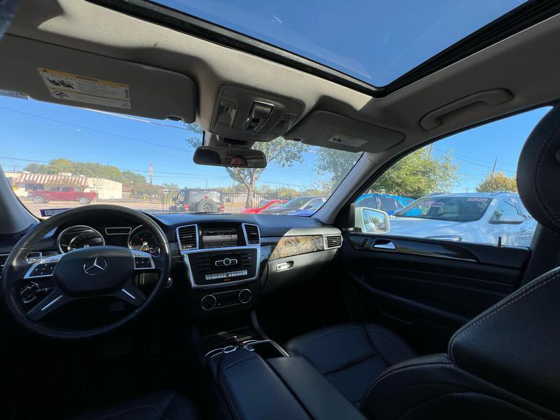 2013 Mercedes-Benz M-Class Image 17