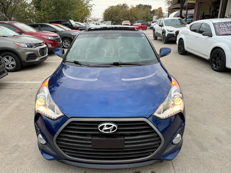 2016 Hyundai Veloster Image 3