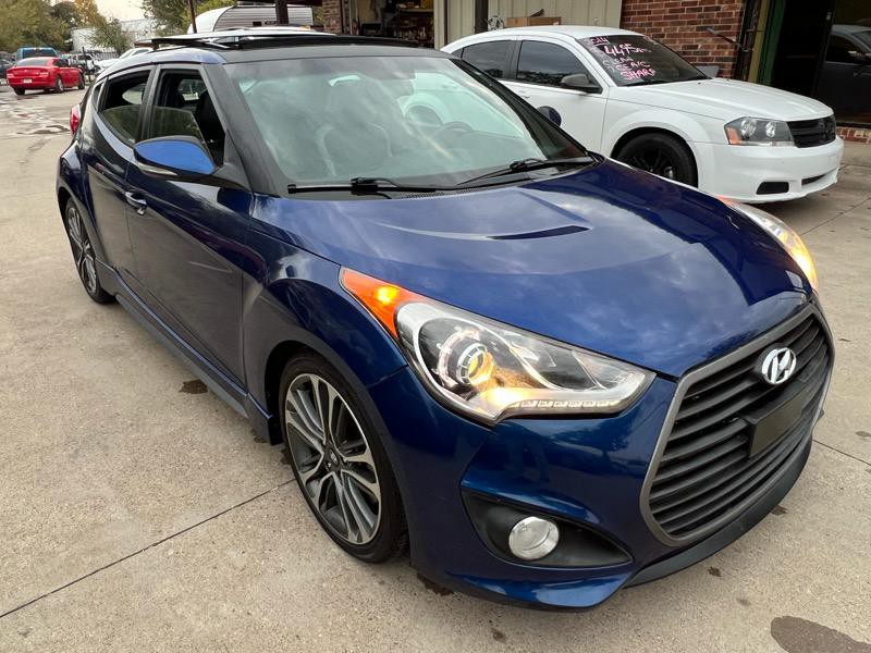 2016 Hyundai Veloster Image 12