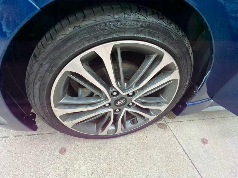 2016 Hyundai Veloster Image 23