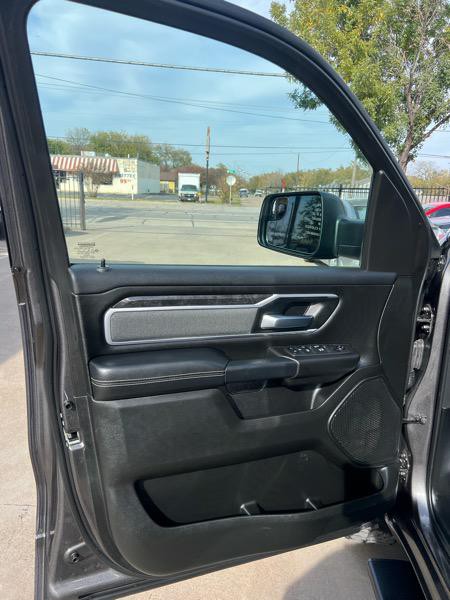 2022 RAM 1500 Image 12