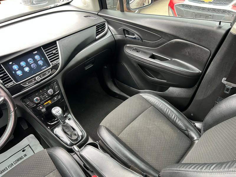 2017 Buick Enclave Image 19