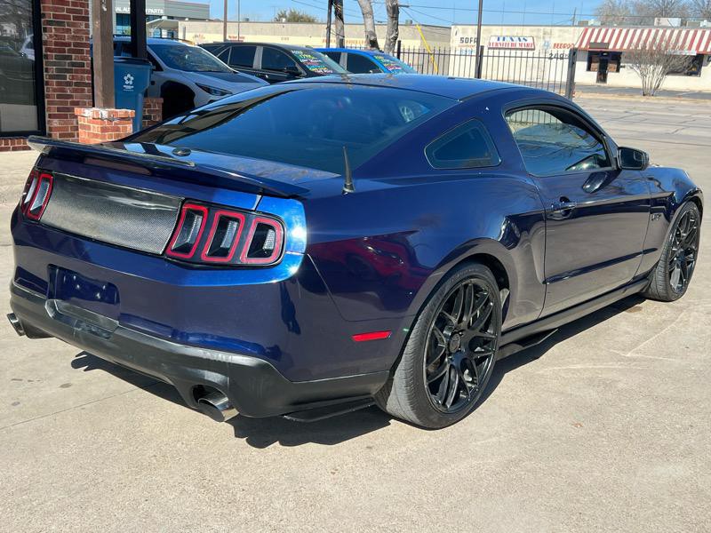 2011 Ford Mustang Image 10