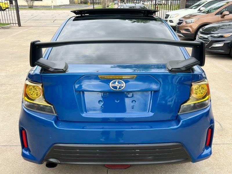 2015 Scion tC Image 6