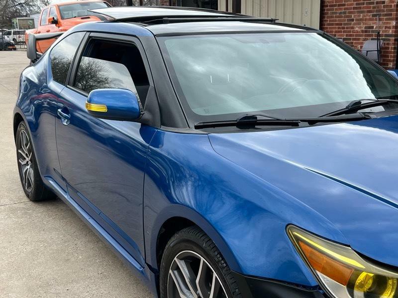 2015 Scion tC Image 13