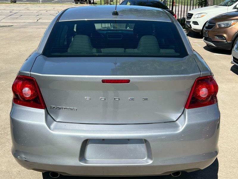 2014 Dodge Avenger Image 7