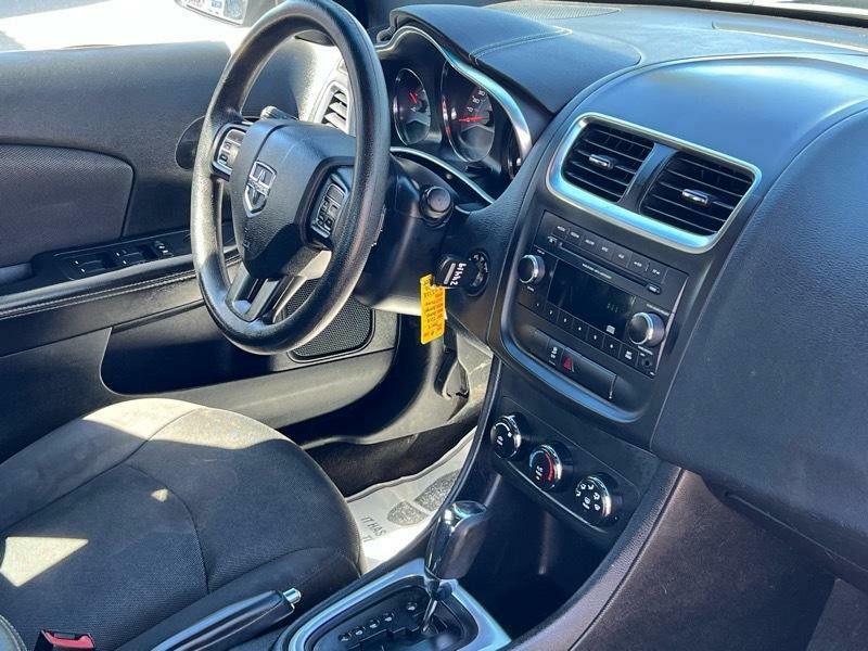 2014 Dodge Avenger Image 19