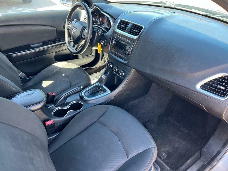 2014 Dodge Avenger Image 20