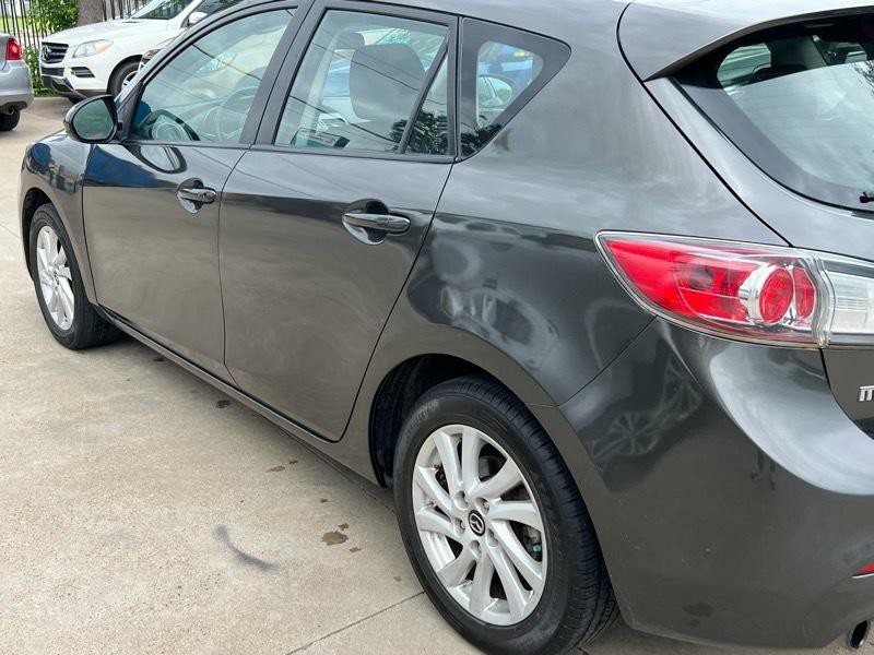 2013 Mazda Mazda3 Image 9