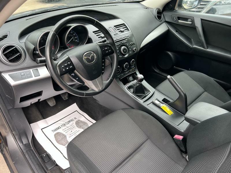 2013 Mazda Mazda3 Image 13