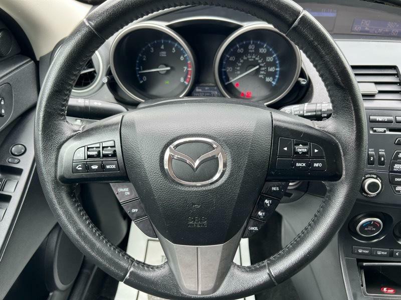2013 Mazda Mazda3 Image 16
