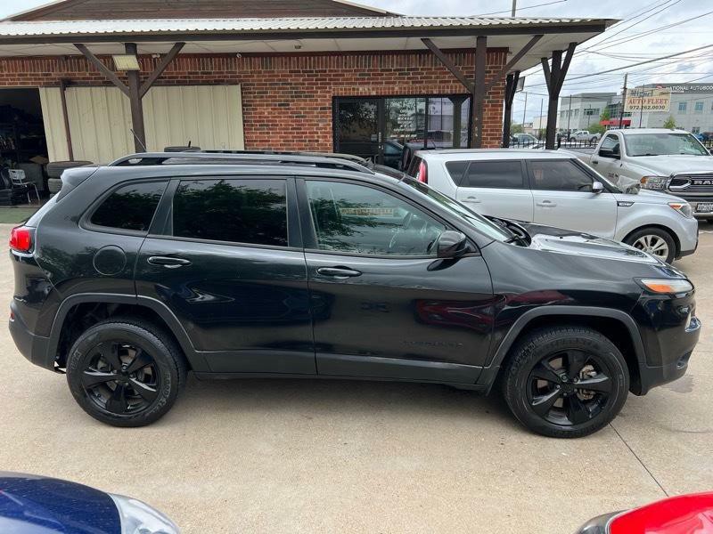 2015 Jeep Cherokee Image 12