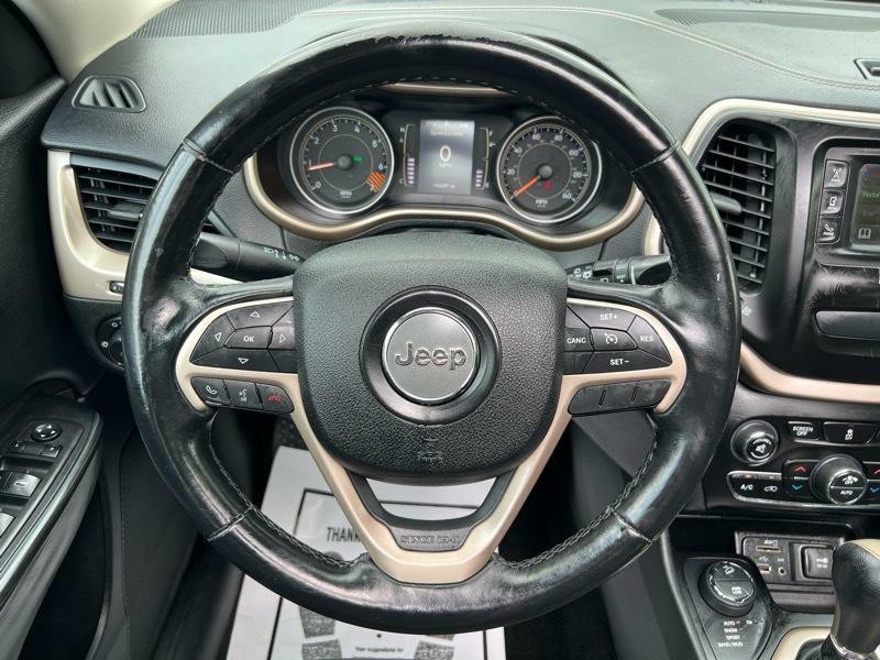 2015 Jeep Cherokee Image 21