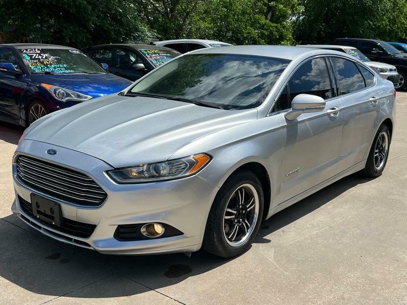 2015 Ford Fusion Image 1