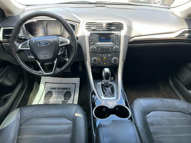 2015 Ford Fusion Image 18