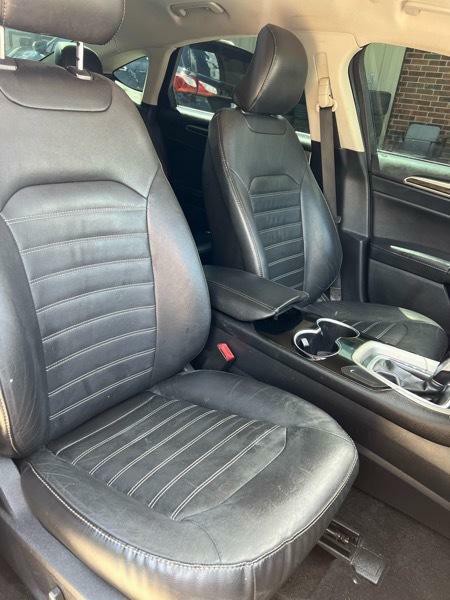 2015 Ford Fusion Image 23