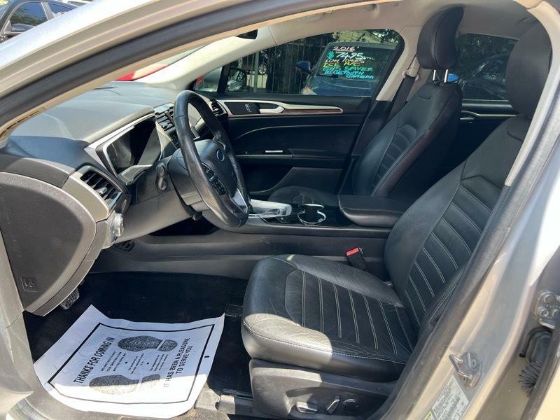 2015 Ford Fusion Image 25