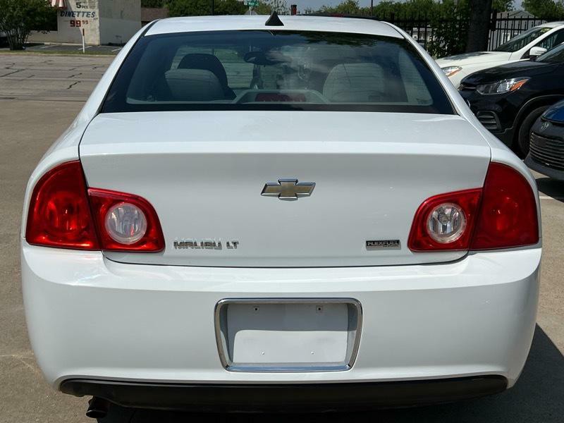 2012 Chevrolet Malibu Image 8