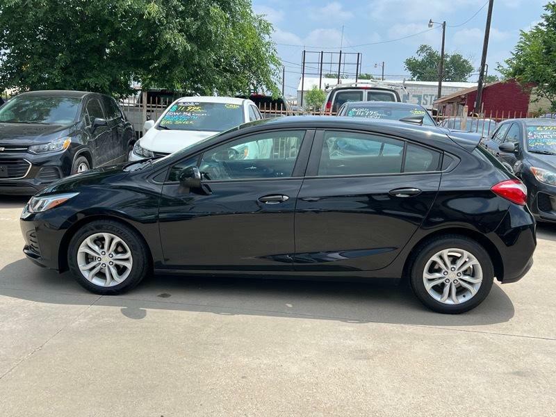 2019 Chevrolet Cruze Image 5