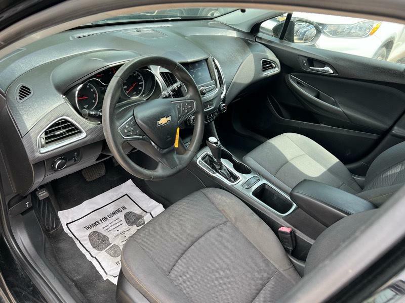 2019 Chevrolet Cruze Image 15