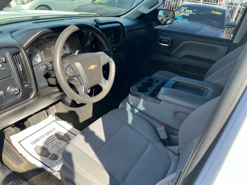 2018 Chevrolet Silverado 1500 Image 12