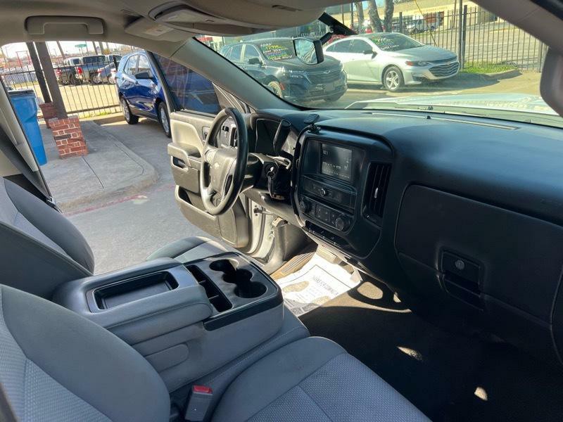 2018 Chevrolet Silverado 1500 Image 18