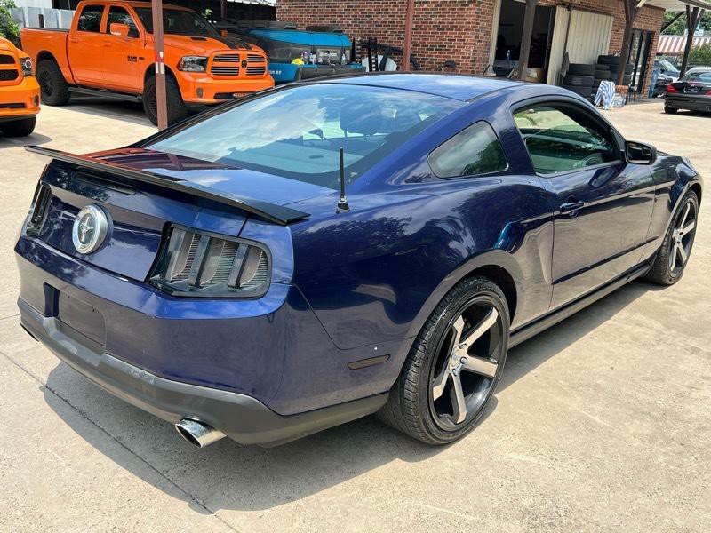 2012 Ford Mustang Image 7