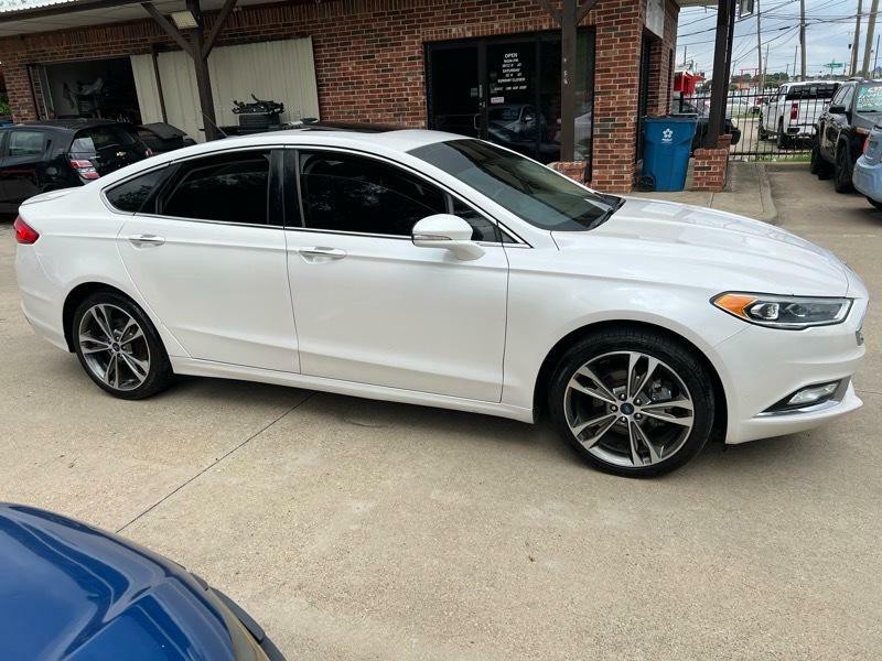 2017 Ford Fusion Image 13