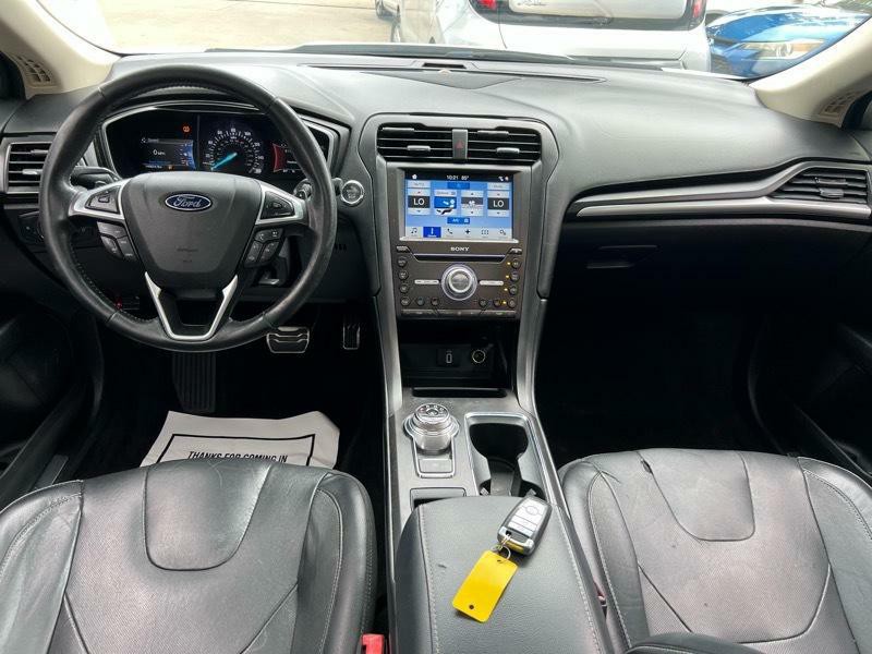 2017 Ford Fusion Image 14