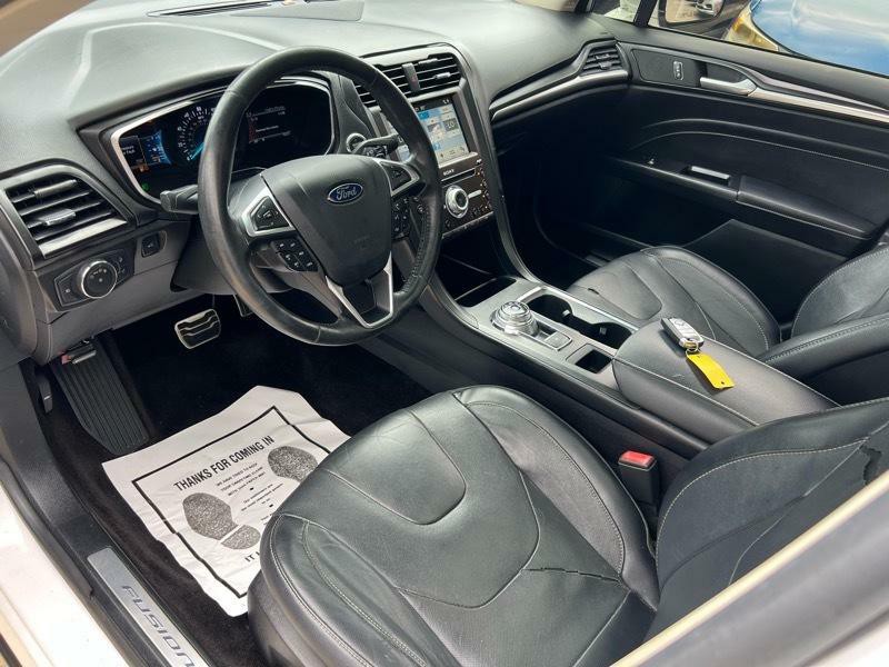 2017 Ford Fusion Image 15