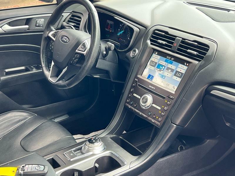2017 Ford Fusion Image 21