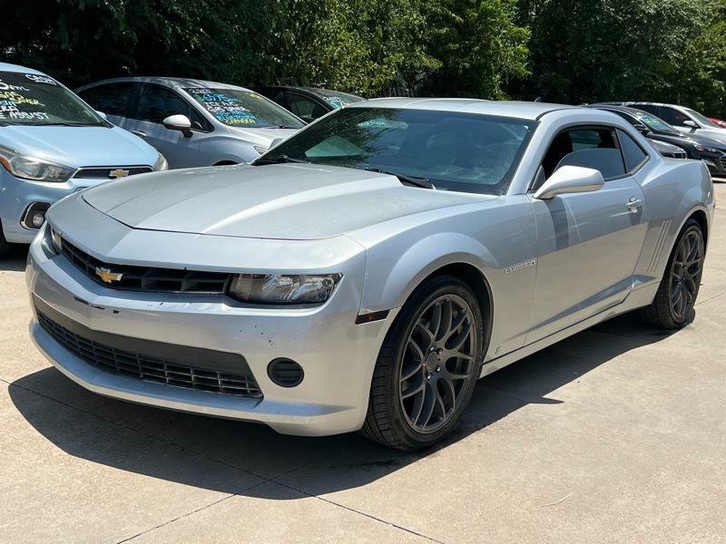 2015 Chevrolet Camaro Image 1