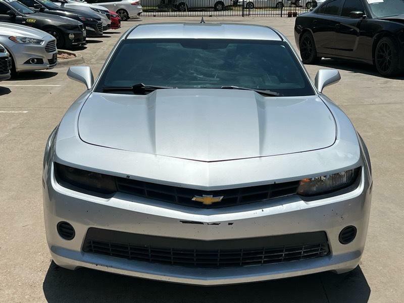 2015 Chevrolet Camaro Image 2
