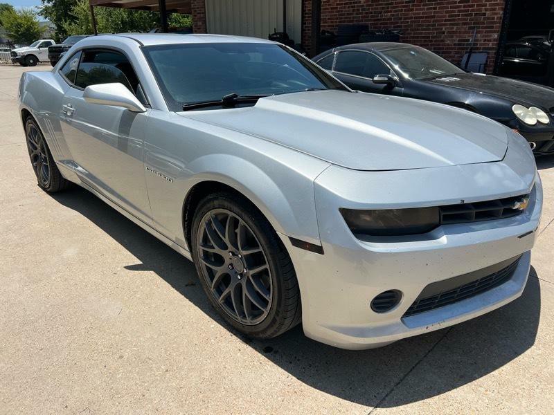 2015 Chevrolet Camaro Image 12