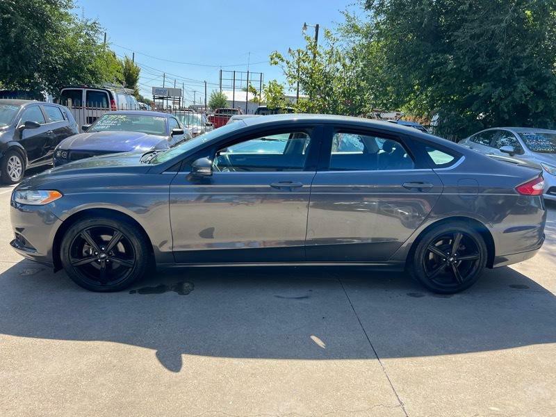 2016 Ford Fusion Image 6